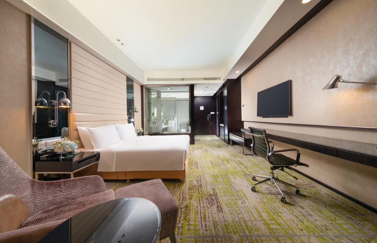 Holiday Inn Beijing Focus Square By Ihg Exterior foto